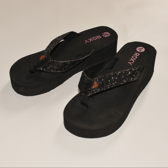 roxy black sandals